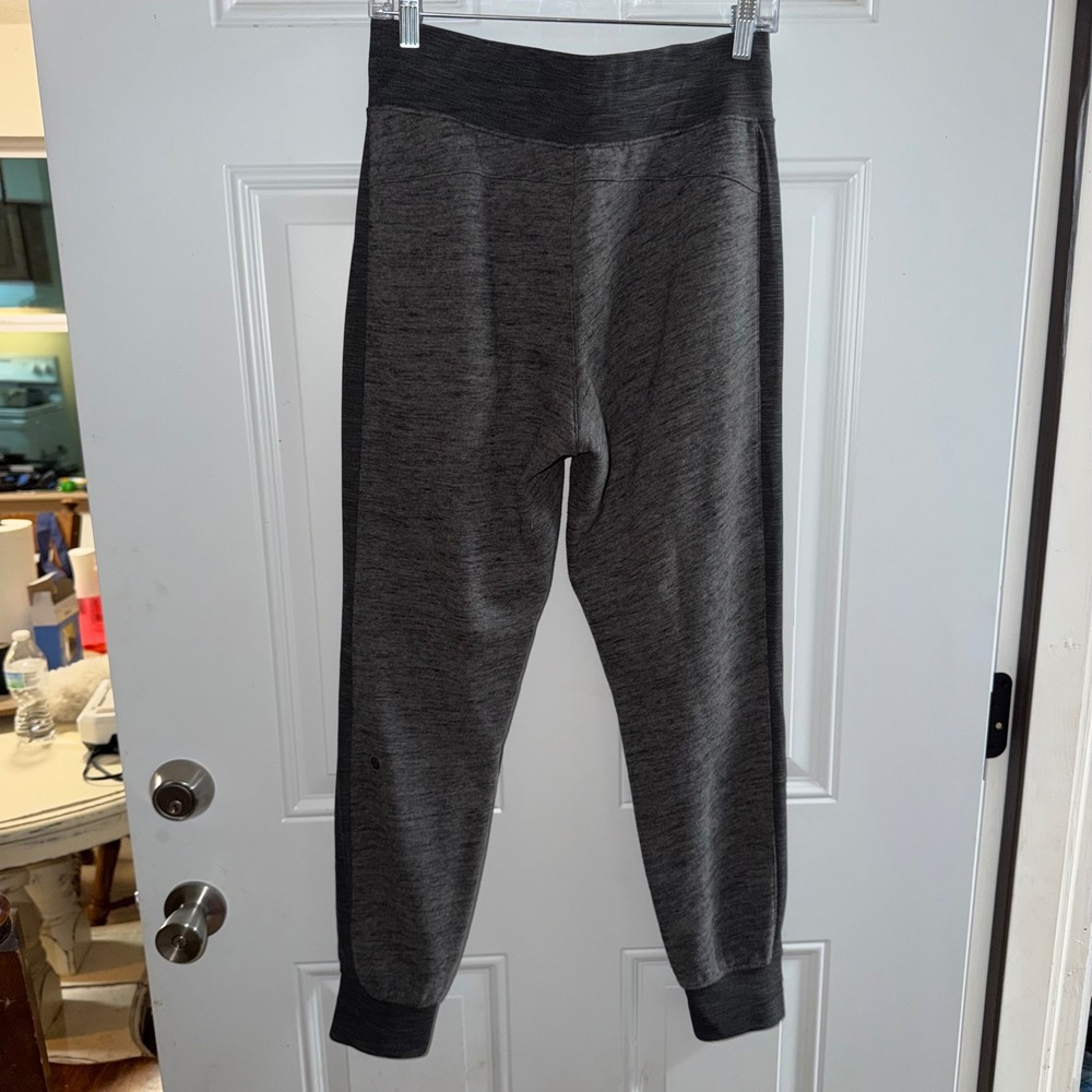Lululemon Womens Get Going Joggers 28.5 size 6 - Picture 2 of 3